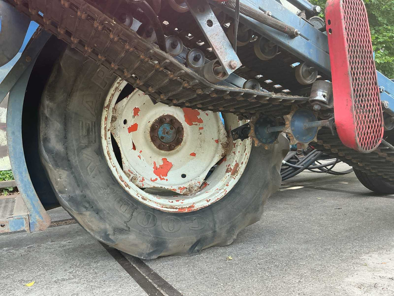 Stroj na sklizeň pícnin Ford 3000: obrázek 41