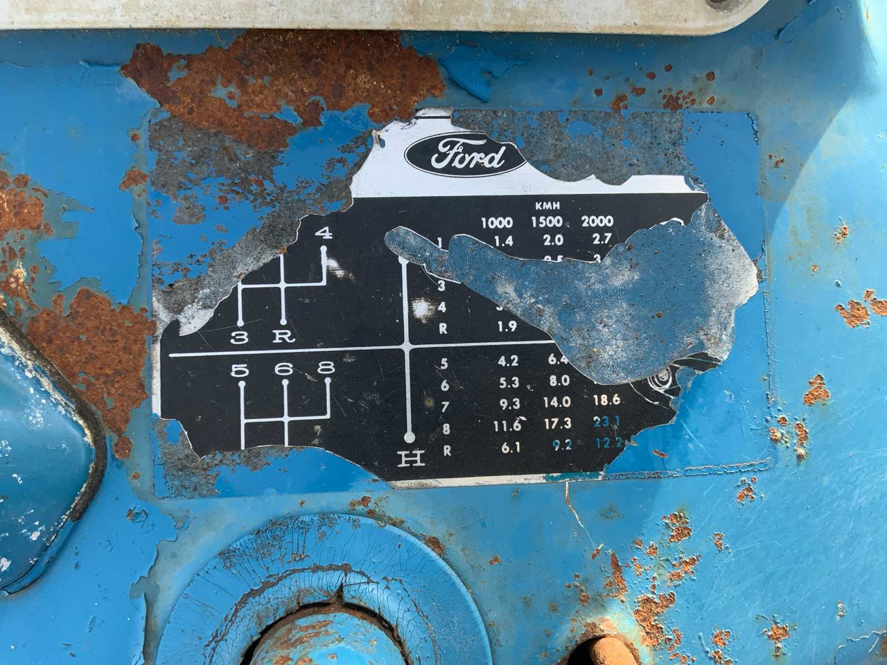 Traktor Ford 3600: obrázek 19 Traktor Ford 3600: obrázek 19