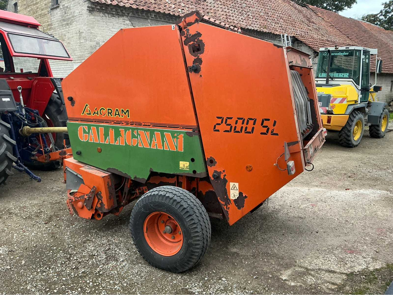 Gallignani 2500SL - Lis na válcové balíky: obrázek 3 Gallignani 2500SL - Lis na válcové balíky: obrázek 3