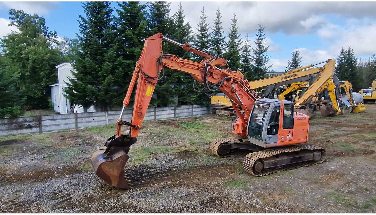 HITACHI ZX225USLC - Pásové rýpadlo: obrázek 1 HITACHI ZX225USLC - Pásové rýpadlo: obrázek 1