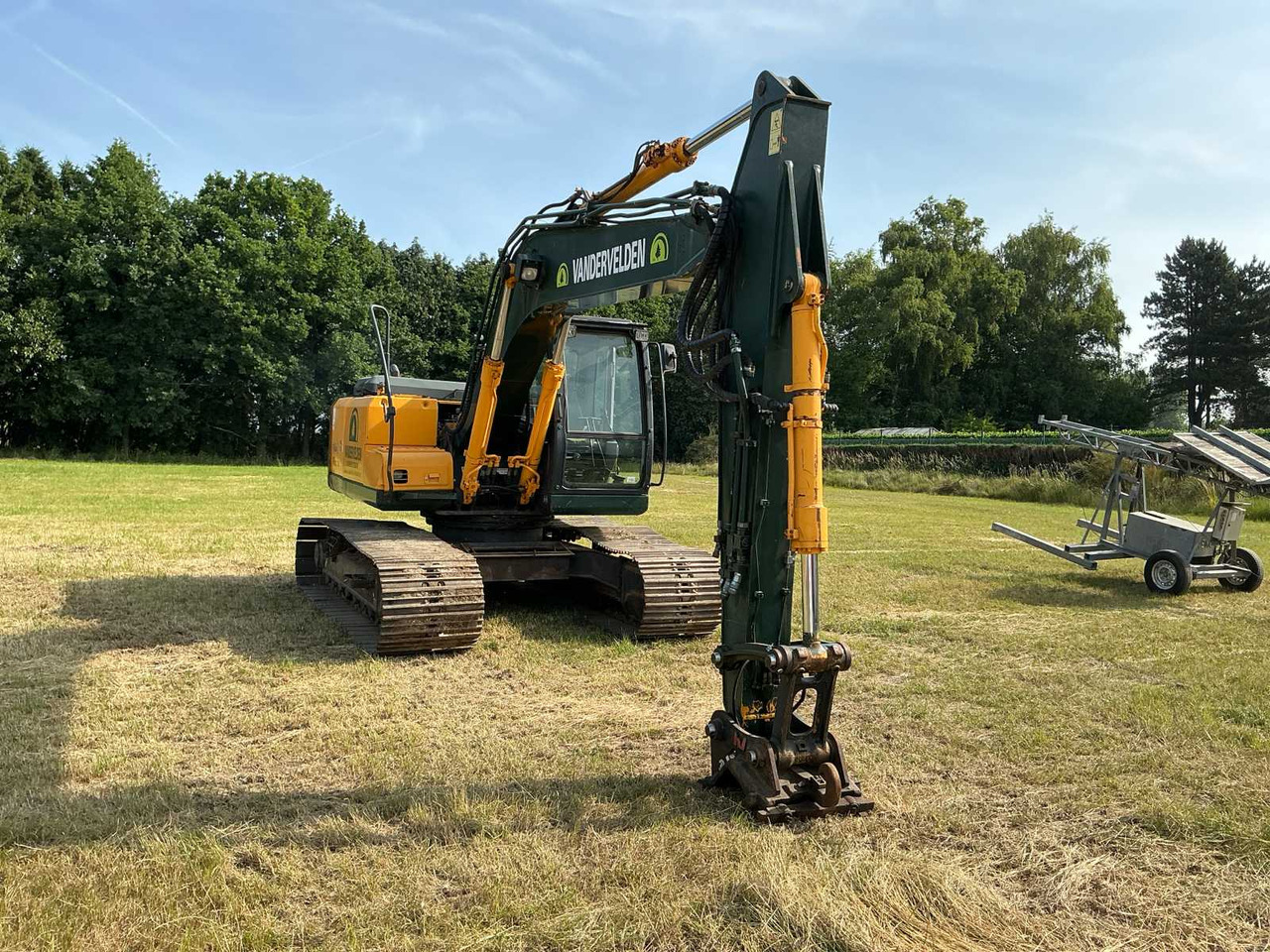 HYUNDAI ROBEX180LC-7A CRAWLER EXCAVATOR - Rýpadlo: obrázek 3 HYUNDAI ROBEX180LC-7A CRAWLER EXCAVATOR - Rýpadlo: obrázek 3