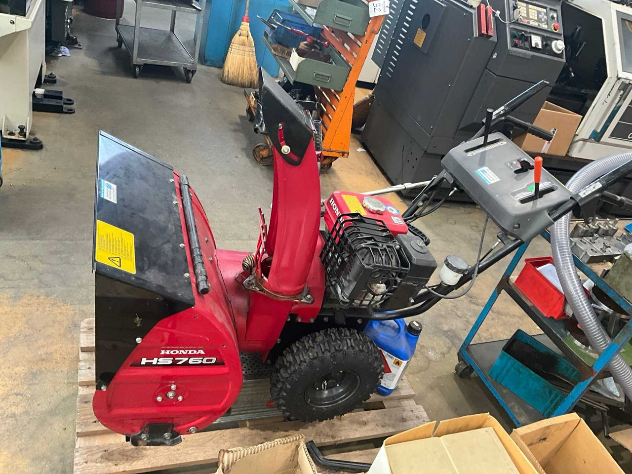 Honda HS760 - Sněžný pluh: obrázek 2 Honda HS760 - Sněžný pluh: obrázek 2