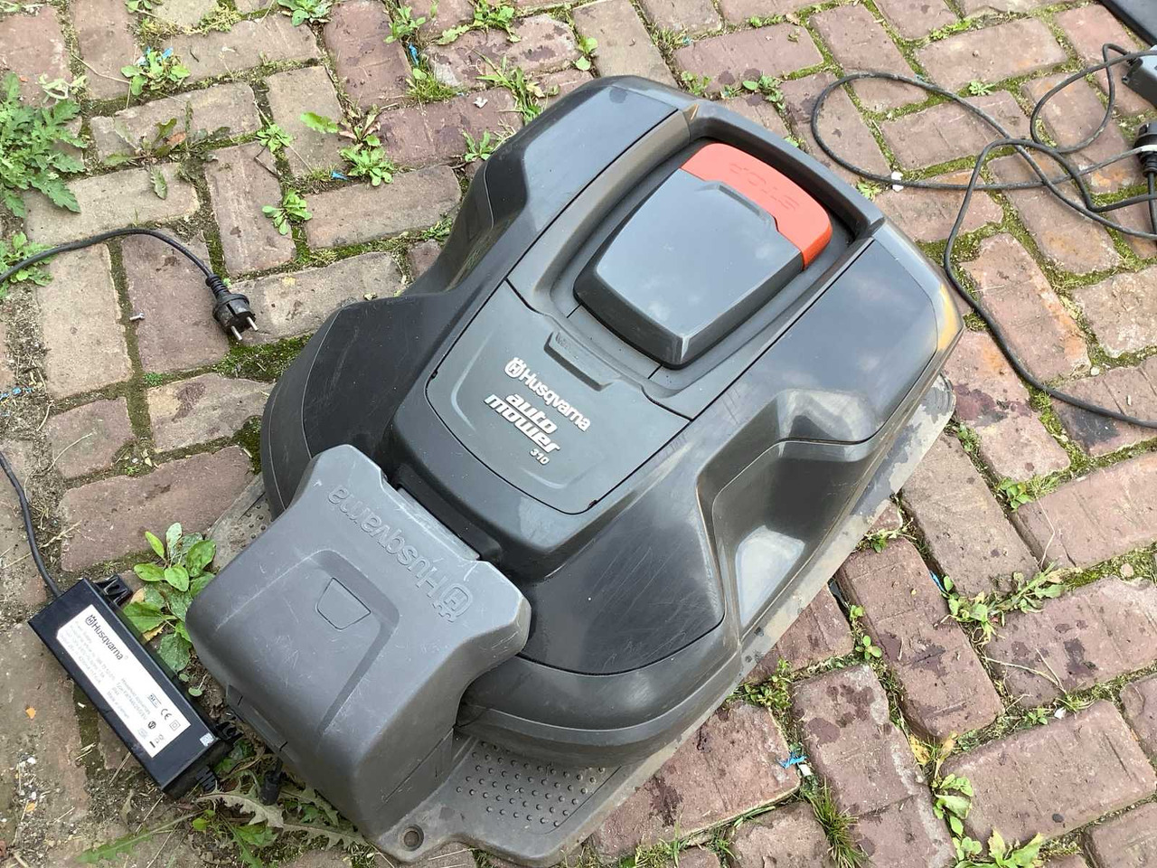 Husqvarna 310 - Sekačka na trávu: obrázek 4 Husqvarna 310 - Sekačka na trávu: obrázek 4