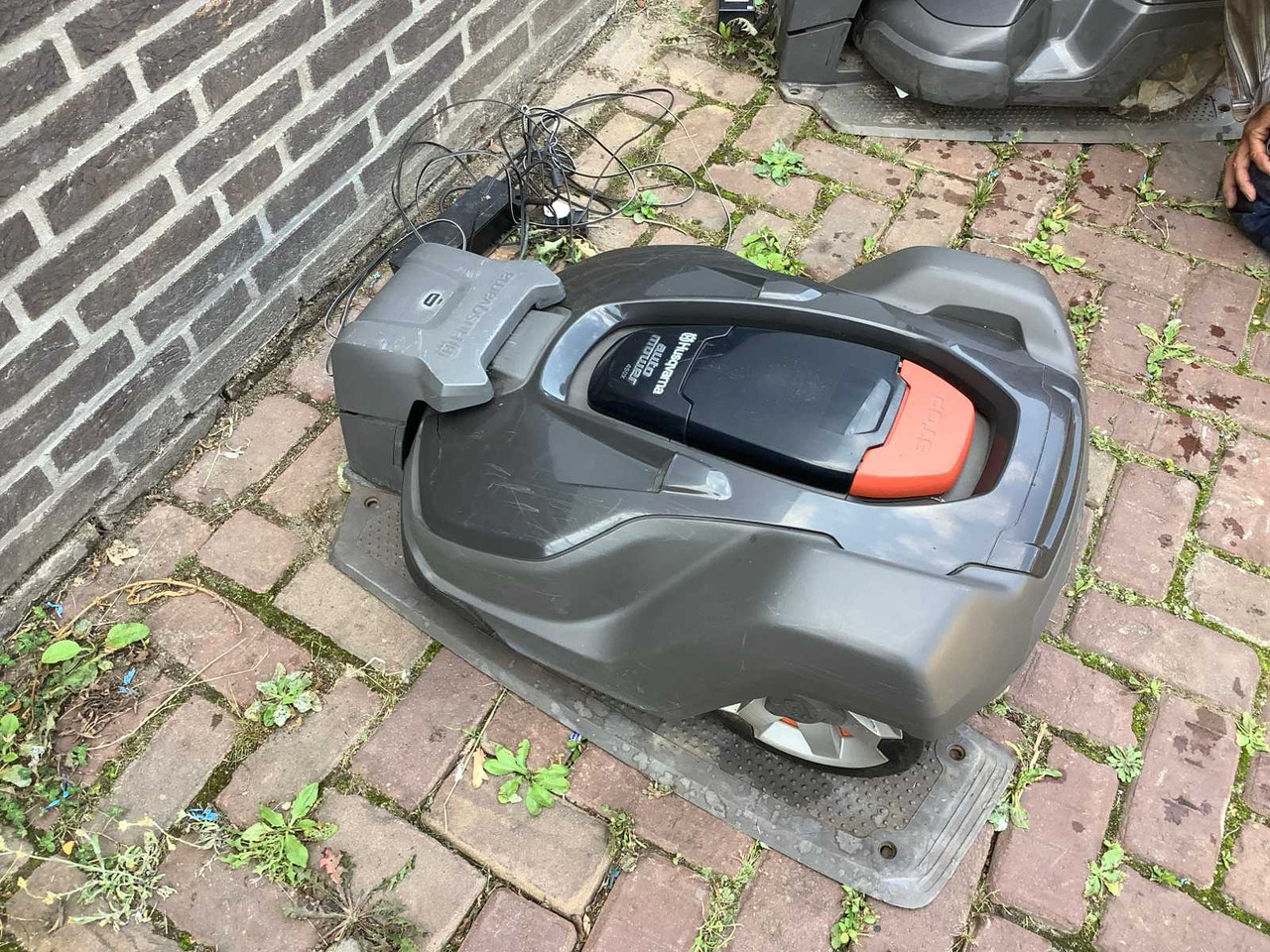 Husqvarna 450x - Sekačka na trávu: obrázek 2 Husqvarna 450x - Sekačka na trávu: obrázek 2