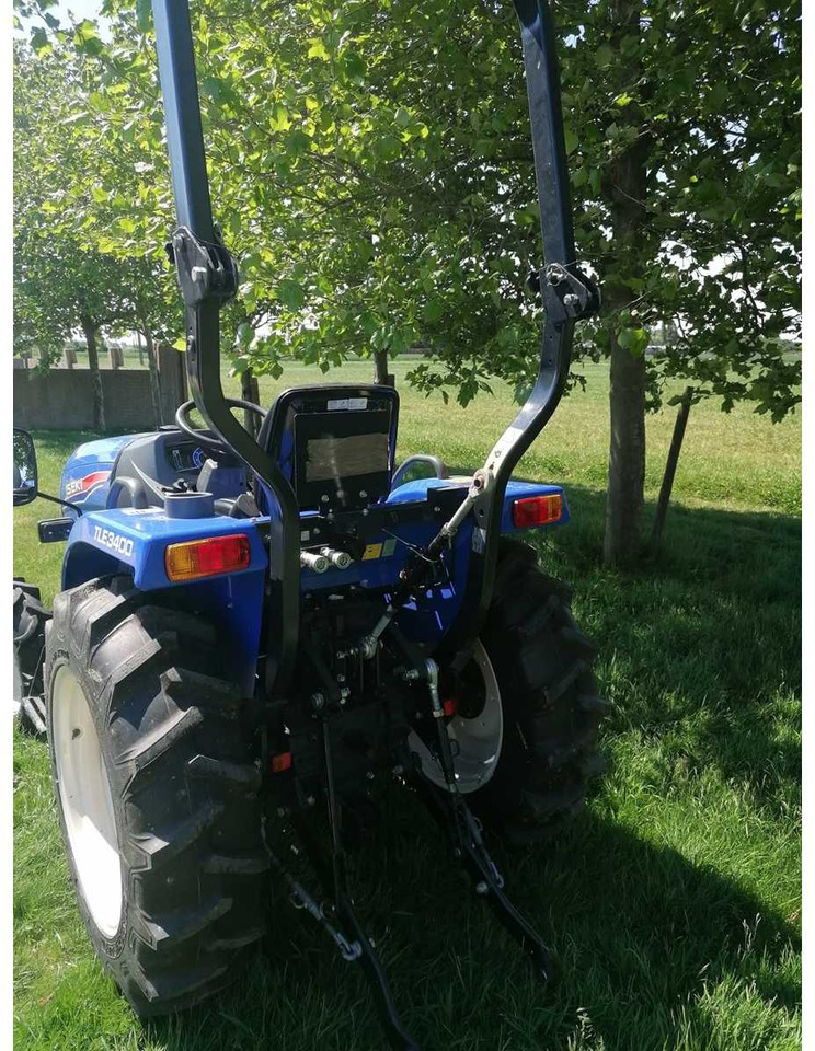 Iseki TLE3400 - Malotraktor: obrázek 4 Iseki TLE3400 - Malotraktor: obrázek 4