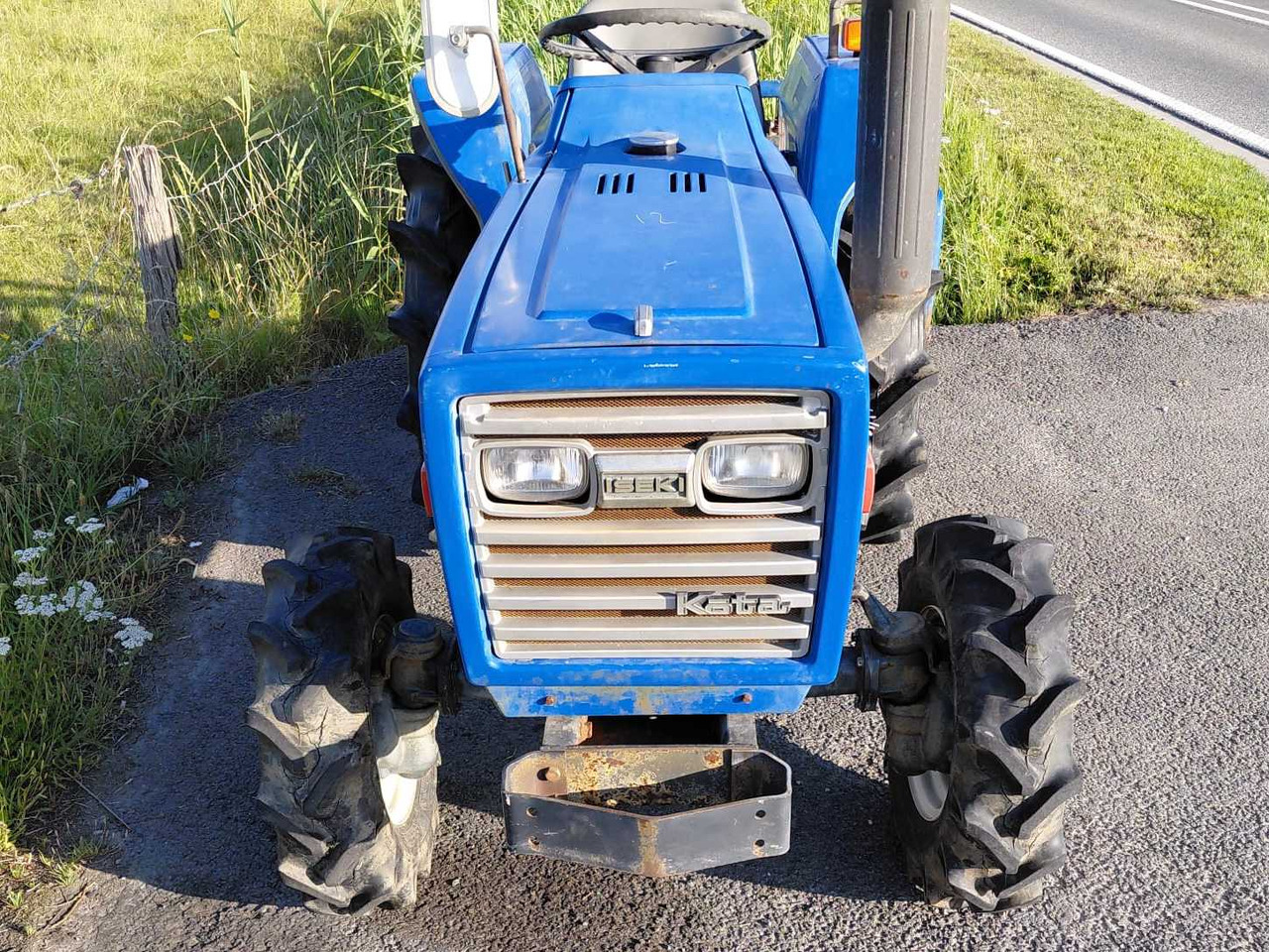 Iseki TU1900 - Malotraktor: obrázek 4 Iseki TU1900 - Malotraktor: obrázek 4