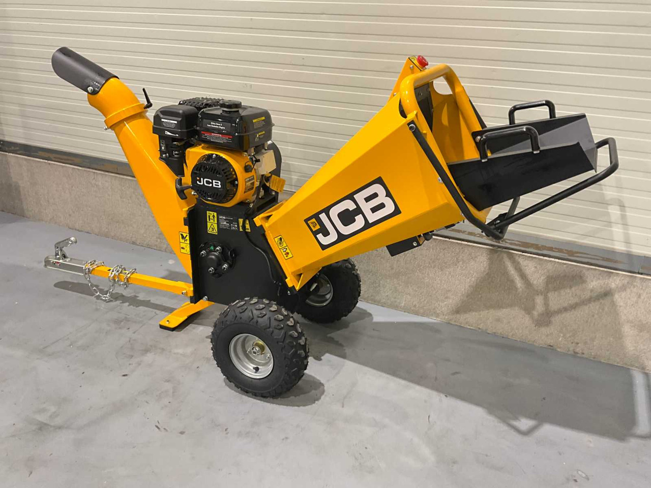 JCB CH75100P - Štěpkovač: obrázek 4 JCB CH75100P - Štěpkovač: obrázek 4