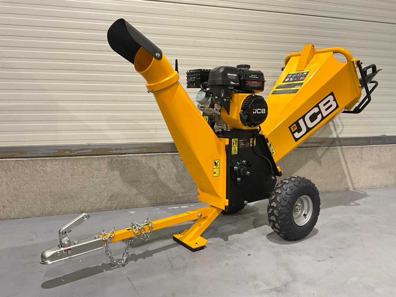JCB CH75100P - Štěpkovač: obrázek 1 JCB CH75100P - Štěpkovač: obrázek 1