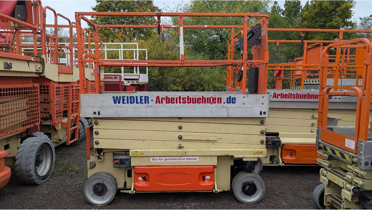 JLG 2630ES - Pracovní plošina: obrázek 1 JLG 2630ES - Pracovní plošina: obrázek 1