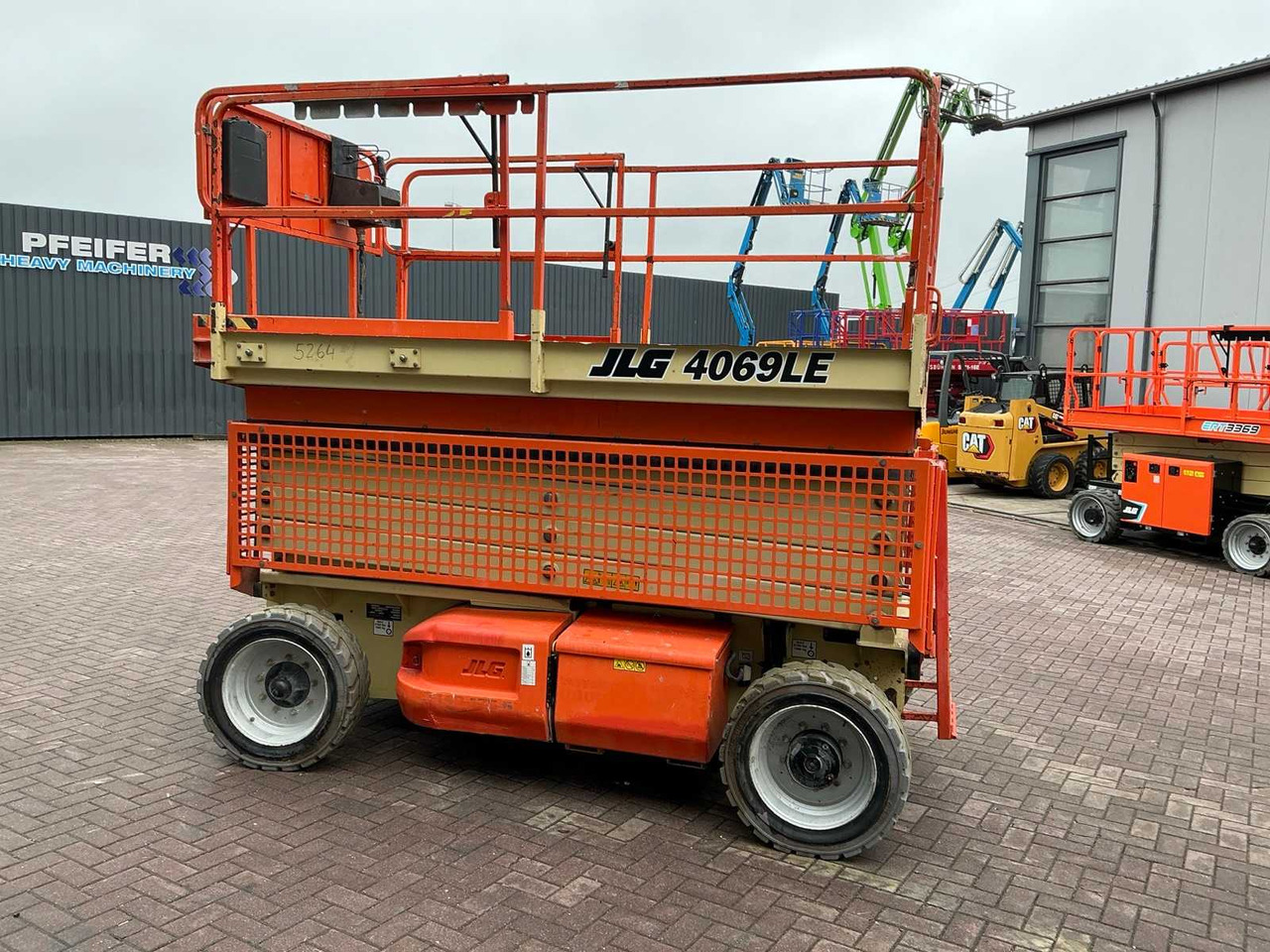 JLG 4069LE - Pracovní plošina: obrázek 4 JLG 4069LE - Pracovní plošina: obrázek 4