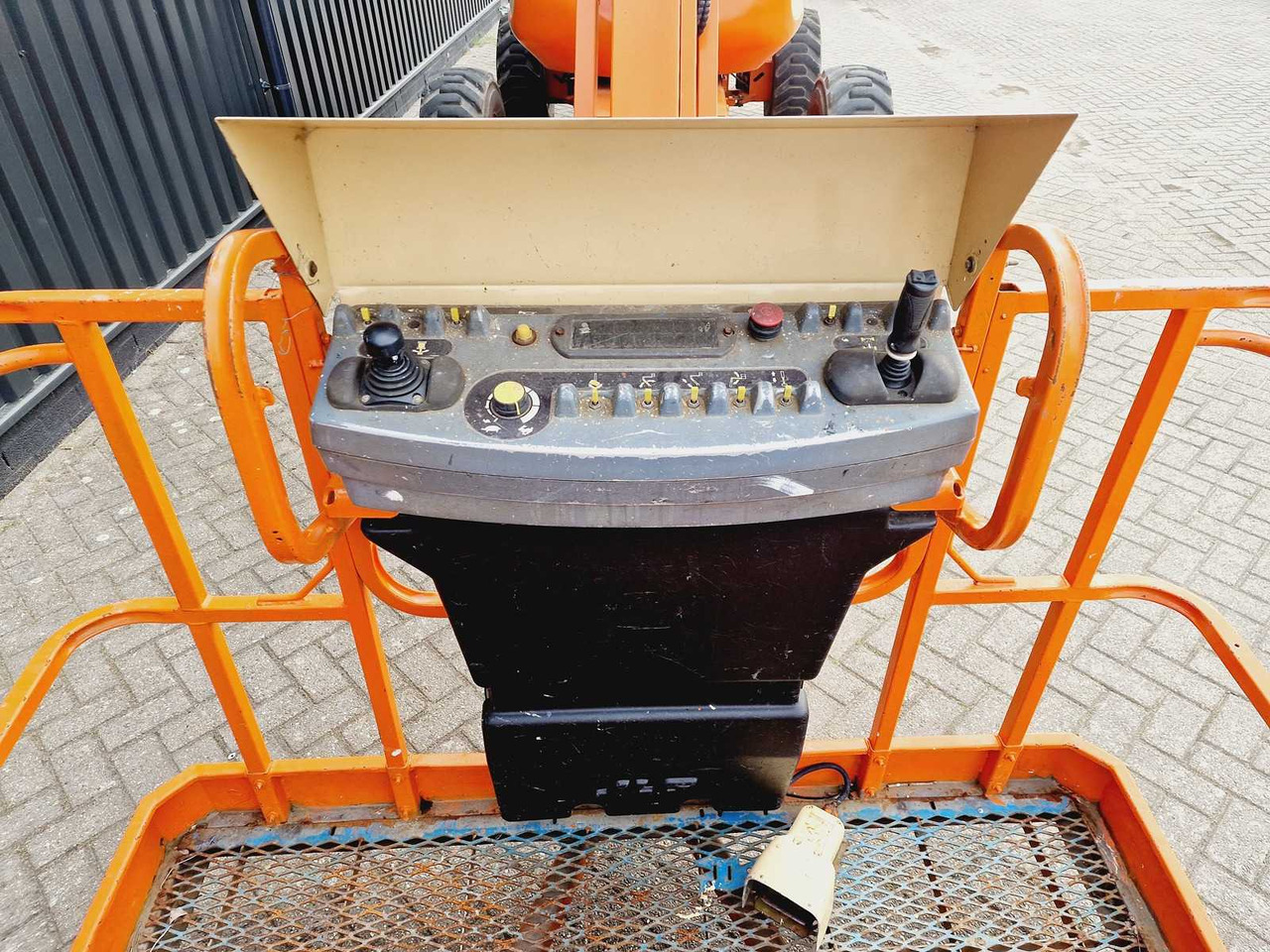 Pracovní plošina JLG 600 AJ: obrázek 9