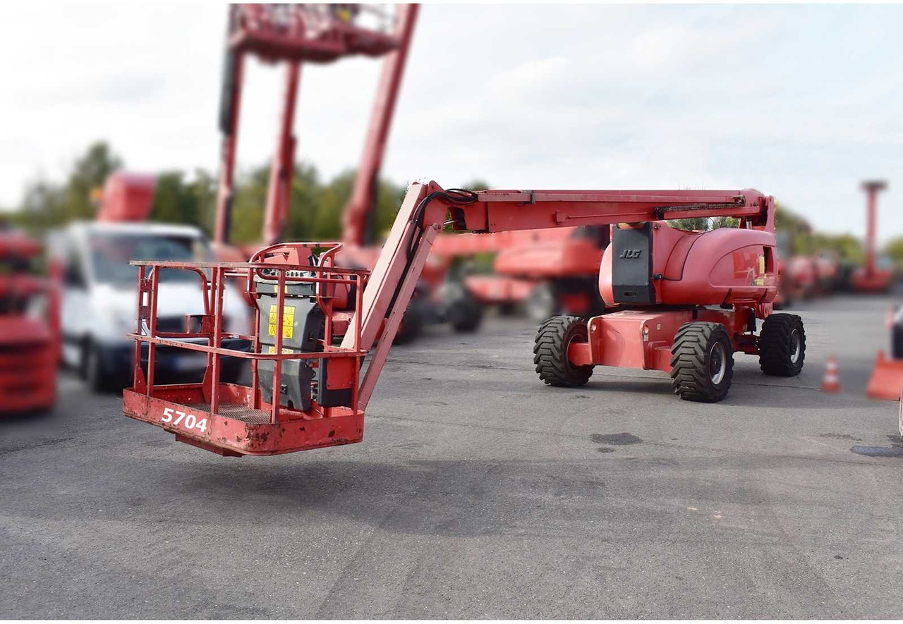 JLG 800AJ - Pracovní plošina: obrázek 1 JLG 800AJ - Pracovní plošina: obrázek 1