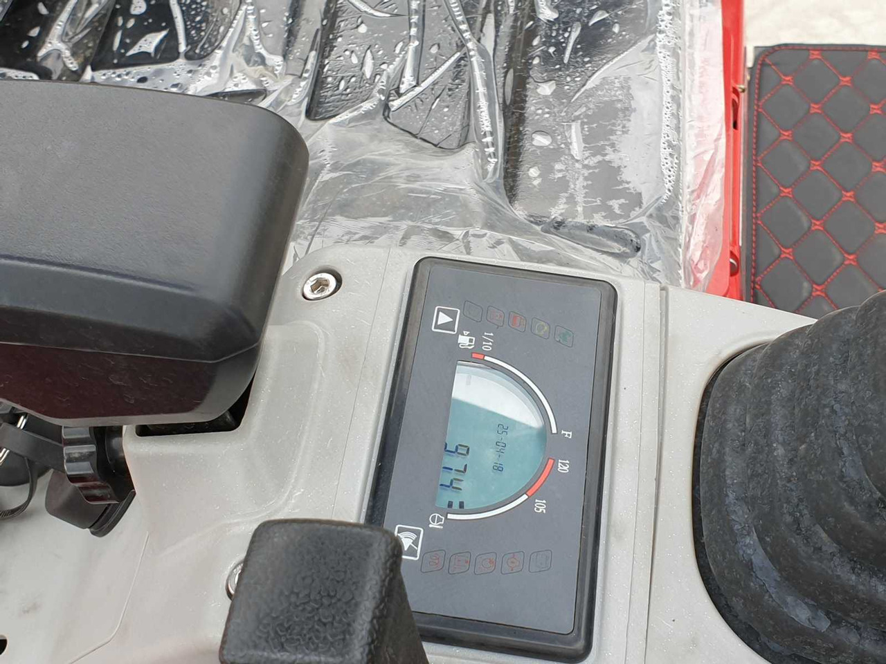 Mini rýpadlo JPC HT25 MINI EXCAVATOR: obrázek 10 Mini rýpadlo JPC HT25 MINI EXCAVATOR: obrázek 10