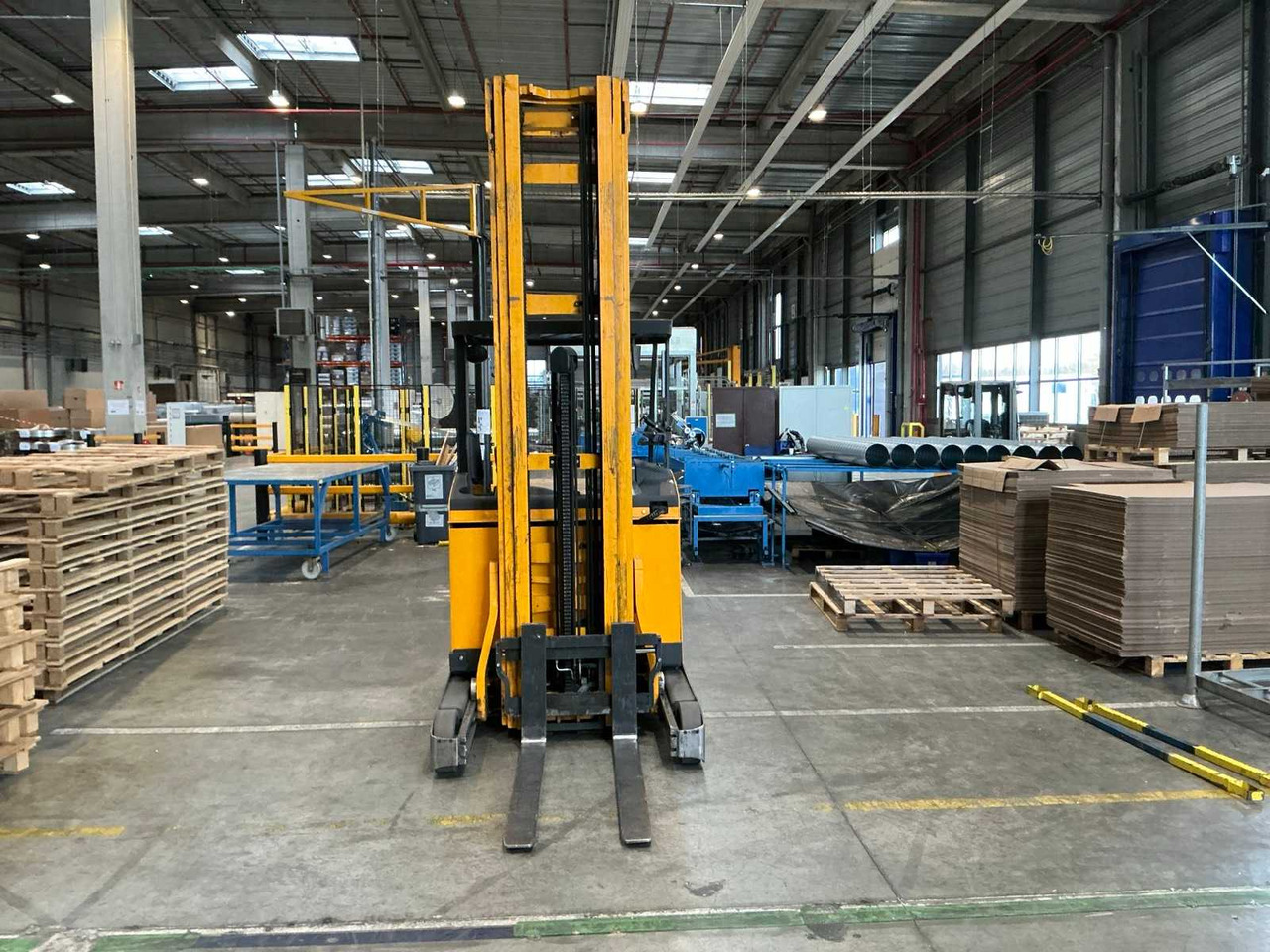 JUNGHEINRICH - 2014 - ETV214 - FORKLIFT - Vysokozdvižný vozík: obrázek 2 JUNGHEINRICH - 2014 - ETV214 - FORKLIFT - Vysokozdvižný vozík: obrázek 2