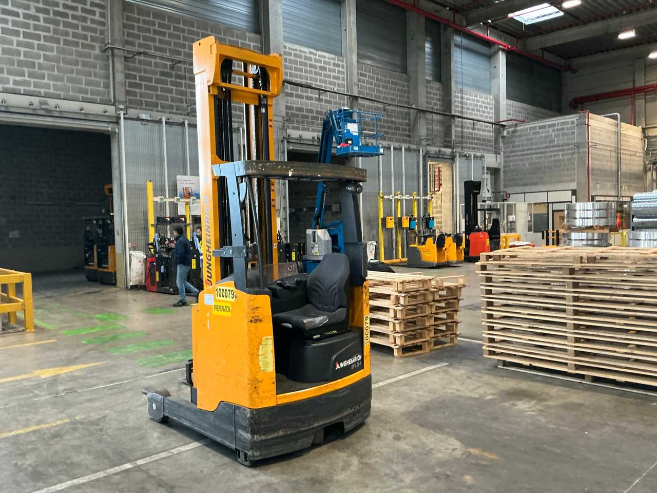 JUNGHEINRICH - 2014 - ETV214 - FORKLIFT - Vysokozdvižný vozík: obrázek 5 JUNGHEINRICH - 2014 - ETV214 - FORKLIFT - Vysokozdvižný vozík: obrázek 5