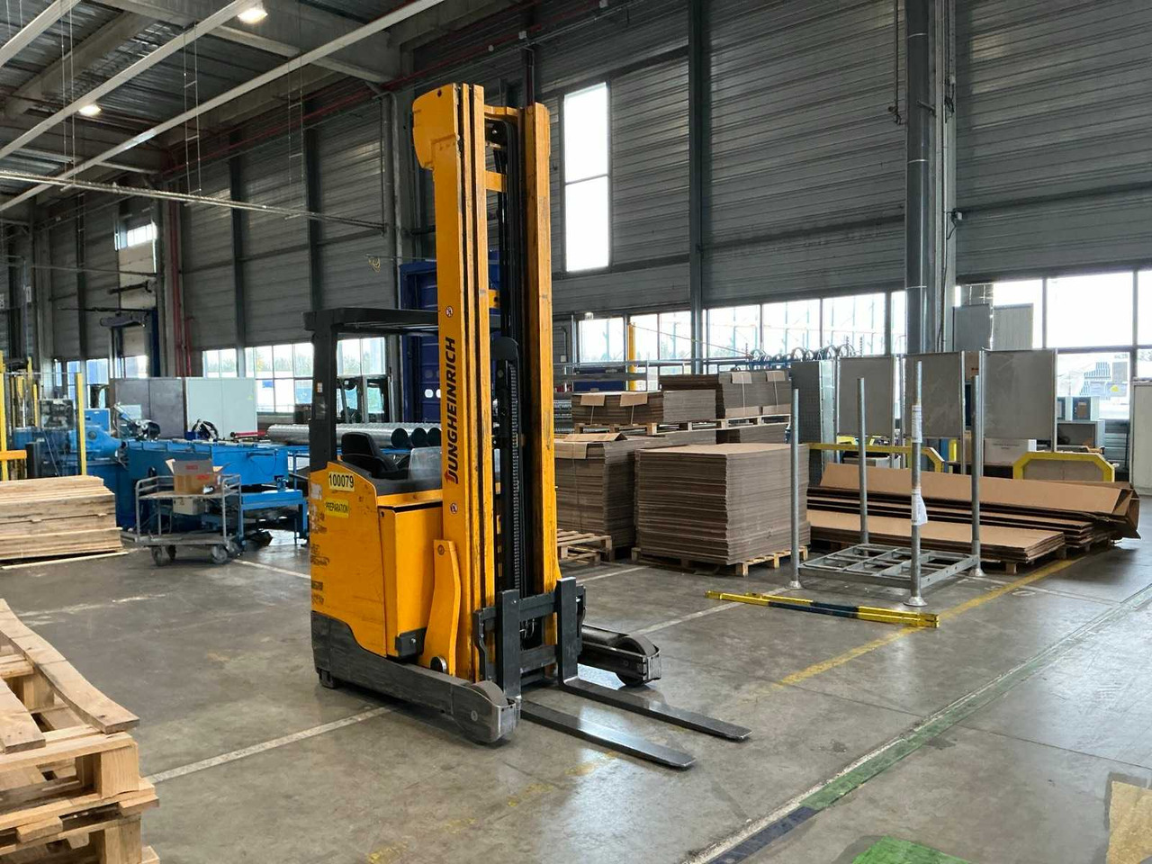 JUNGHEINRICH - 2014 - ETV214 - FORKLIFT - Vysokozdvižný vozík: obrázek 3 JUNGHEINRICH - 2014 - ETV214 - FORKLIFT - Vysokozdvižný vozík: obrázek 3