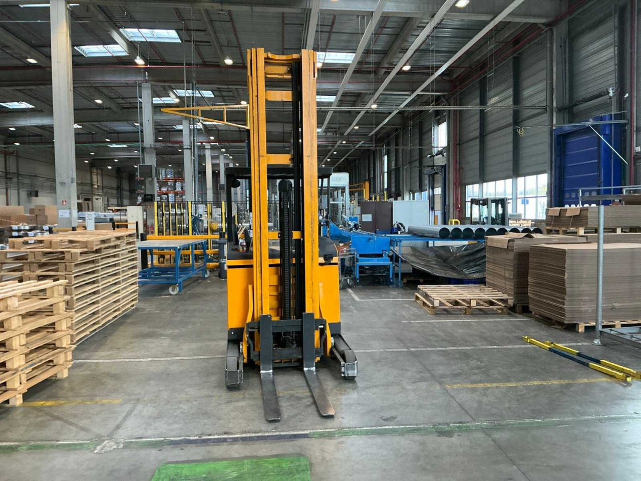 JUNGHEINRICH - 2015 - ETV214 - FORKLIFT - Vysokozdvižný vozík: obrázek 2 JUNGHEINRICH - 2015 - ETV214 - FORKLIFT - Vysokozdvižný vozík: obrázek 2