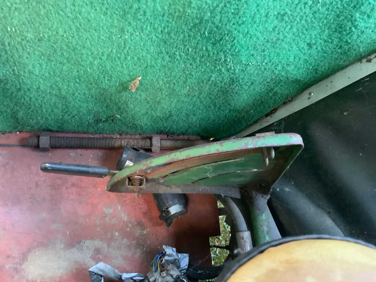 Traktor John Deere 42.19DL-01: obrázek 29