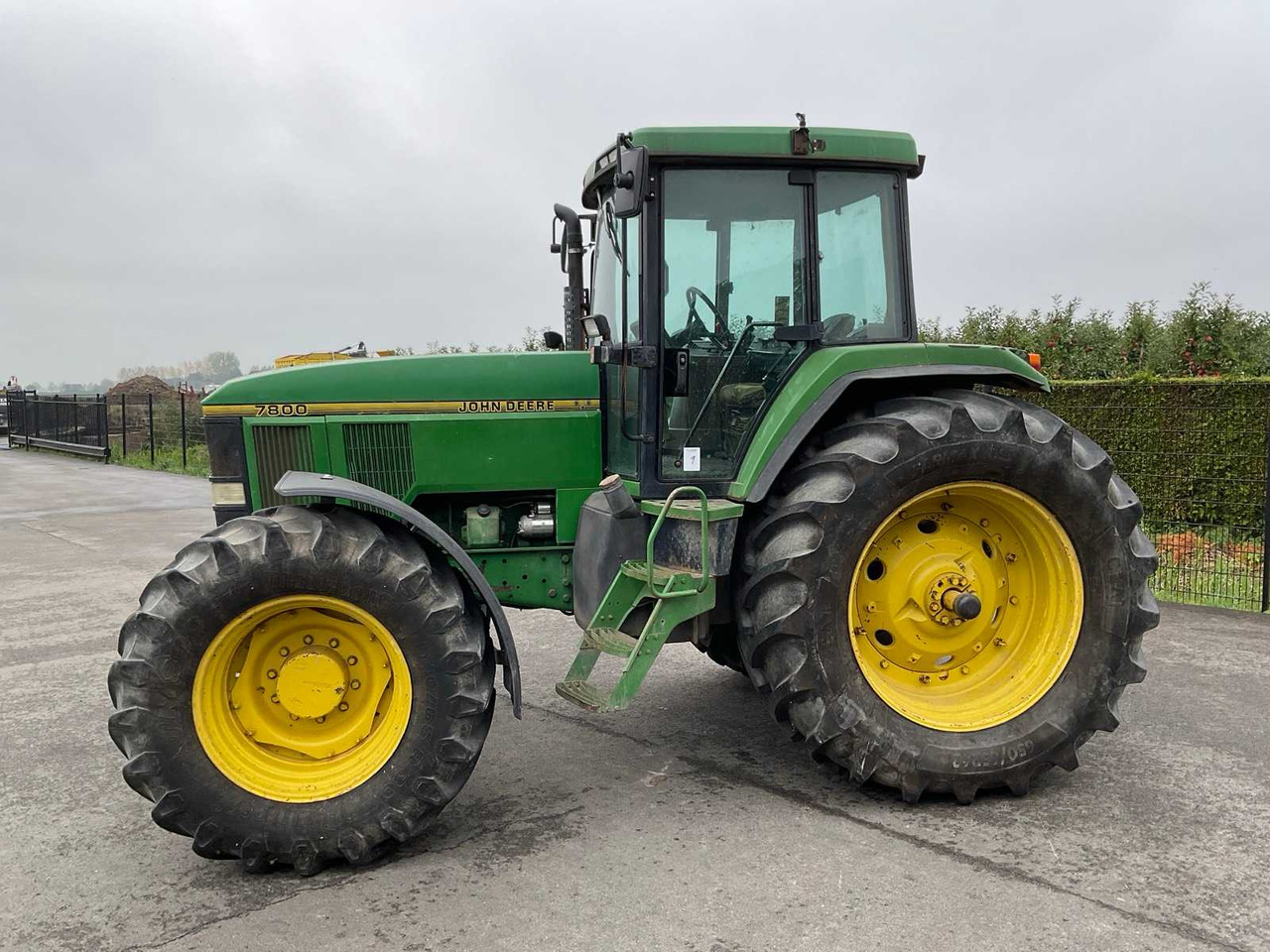John Deere 7800 - Traktor: obrázek 3 John Deere 7800 - Traktor: obrázek 3