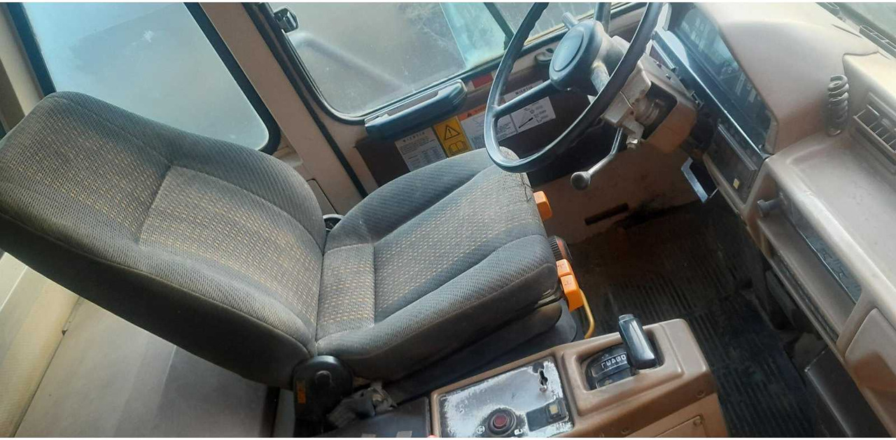 KOMATSU KOMATSU - HD405-6 - DUMPER TRUCK - 2000 - Dampr: obrázek 5 KOMATSU KOMATSU - HD405-6 - DUMPER TRUCK - 2000 - Dampr: obrázek 5