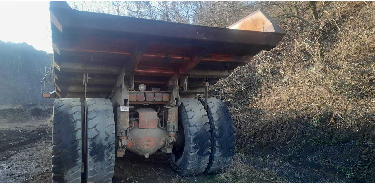 KOMATSU KOMATSU - HD405-6 - DUMPER TRUCK - 2000 - Dampr: obrázek 4 KOMATSU KOMATSU - HD405-6 - DUMPER TRUCK - 2000 - Dampr: obrázek 4