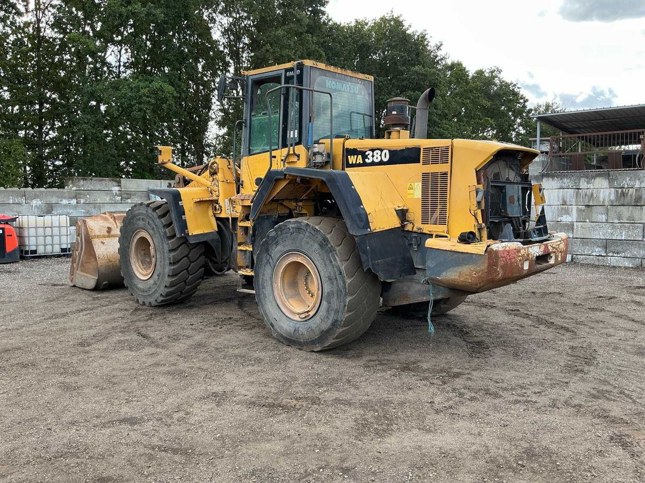 KOMATSU WA380 SHOVEL - Kolový nakladač: obrázek 4 KOMATSU WA380 SHOVEL - Kolový nakladač: obrázek 4