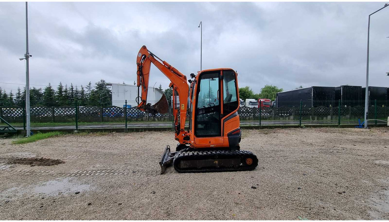 KUBOTA U27-4 - Mini rýpadlo: obrázek 1 KUBOTA U27-4 - Mini rýpadlo: obrázek 1