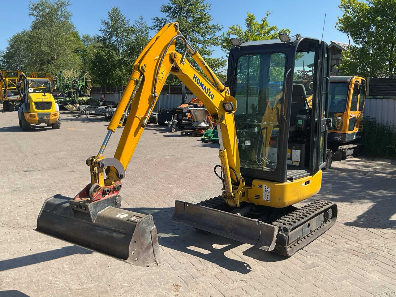 Komatsu Excabator/PC16 R 3Hs - Pásové rýpadlo: obrázek 2 Komatsu Excabator/PC16 R 3Hs - Pásové rýpadlo: obrázek 2