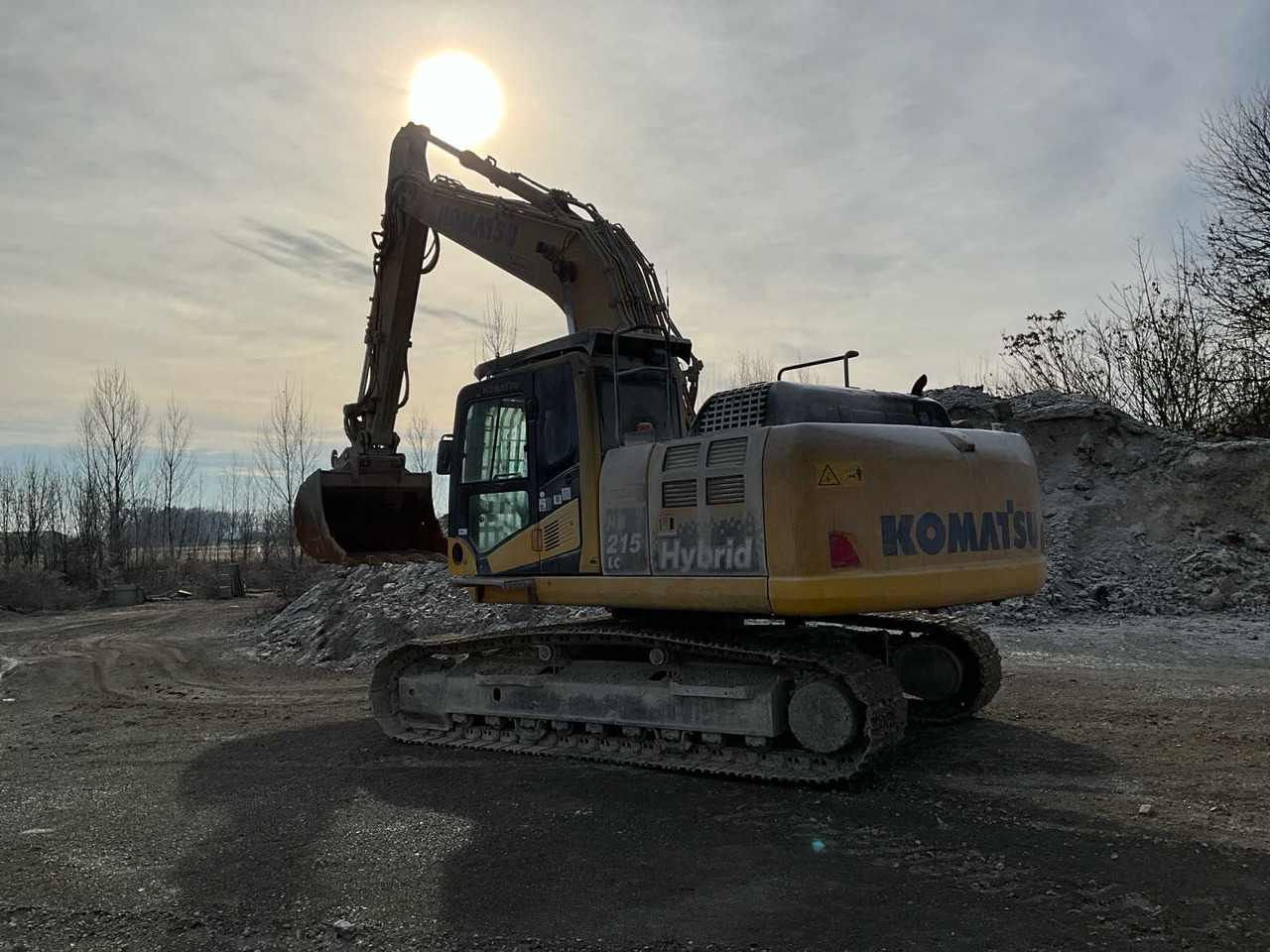 Komatsu HB215LC - Pásové rýpadlo: obrázek 4 Komatsu HB215LC - Pásové rýpadlo: obrázek 4
