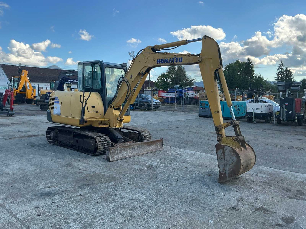 Komatsu PC 56 -7 - Mini rýpadlo: obrázek 1 Komatsu PC 56 -7 - Mini rýpadlo: obrázek 1