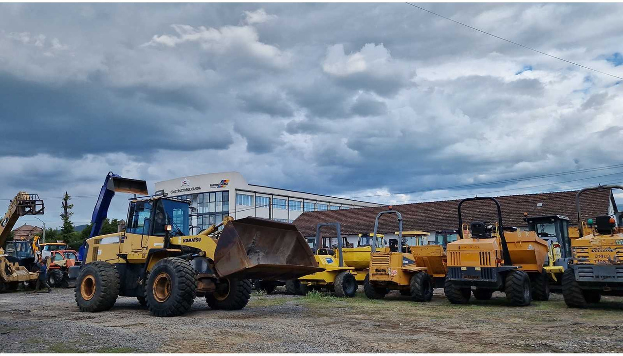 Komatsu WA380-6 - Kolový nakladač: obrázek 3 Komatsu WA380-6 - Kolový nakladač: obrázek 3