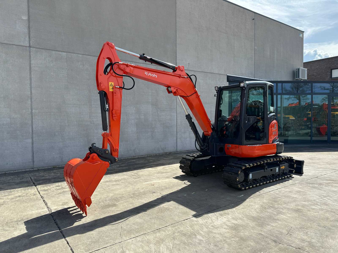 Kubota KX165-5 - Pásové rýpadlo: obrázek 1 Kubota KX165-5 - Pásové rýpadlo: obrázek 1
