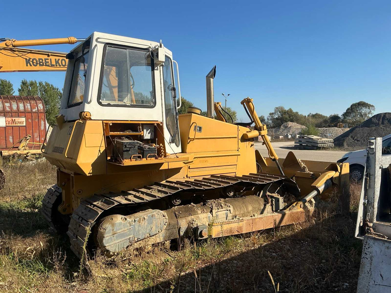 LIEBHERR LIEBHERR - PR 722 L - BULLDOZER - 1990 - Buldozer: obrázek 4 LIEBHERR LIEBHERR - PR 722 L - BULLDOZER - 1990 - Buldozer: obrázek 4