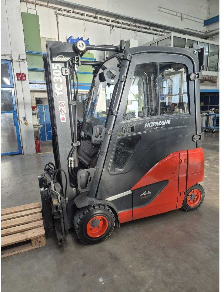 LINDE - E20PH-SERIES-386 - 2022 - ELECTRIC FORKLIFT TRUCKS - Vysokozdvižný vozík: obrázek 1 LINDE - E20PH-SERIES-386 - 2022 - ELECTRIC FORKLIFT TRUCKS - Vysokozdvižný vozík: obrázek 1