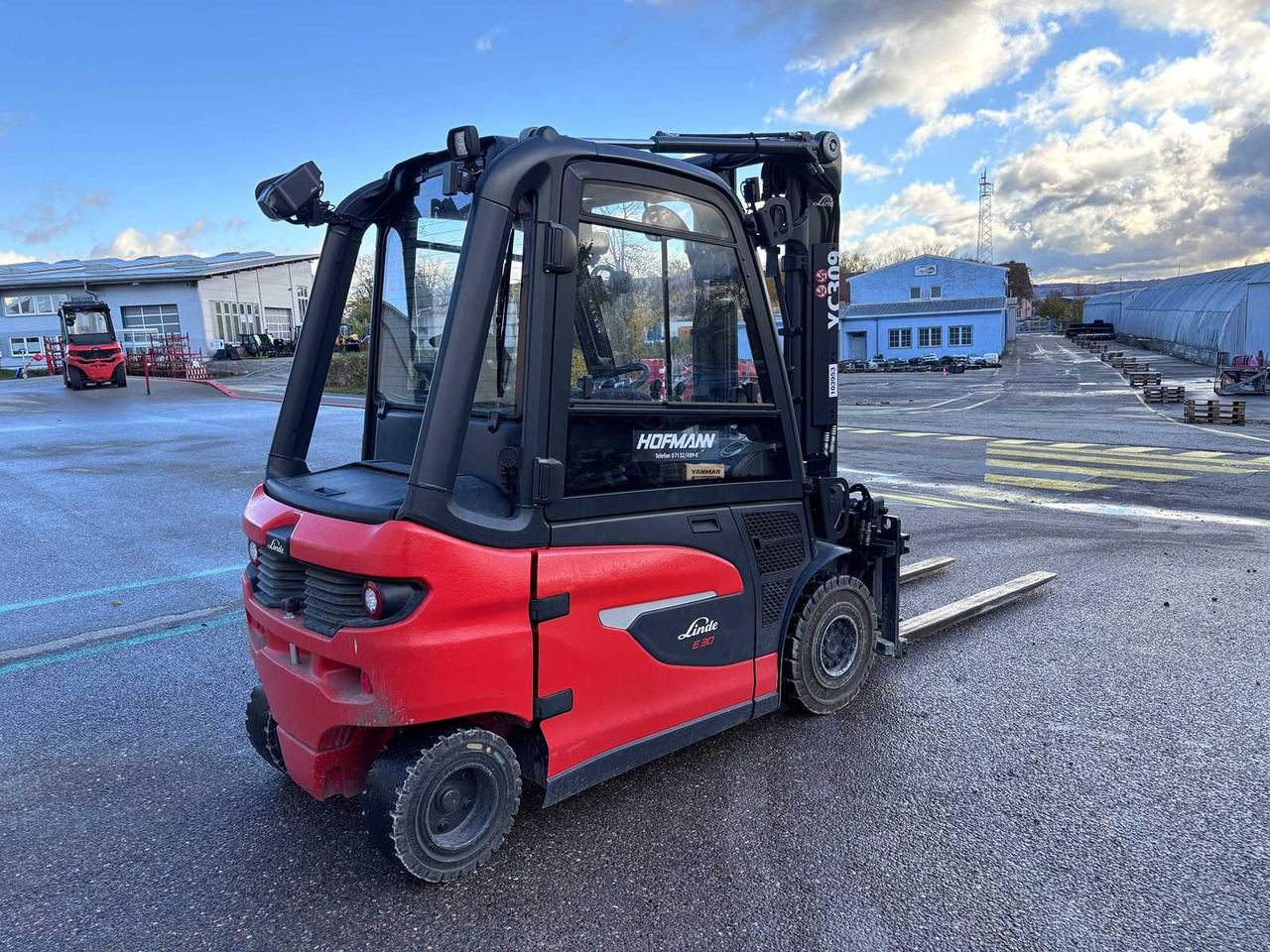 LINDE - E30-SERIES-1252 - 2024 -ELECTRIC -FORKLIFT - Vysokozdvižný vozík: obrázek 2 LINDE - E30-SERIES-1252 - 2024 -ELECTRIC -FORKLIFT - Vysokozdvižný vozík: obrázek 2