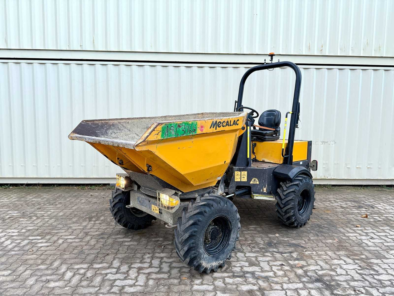MECALAC - TA3S SWIVEL BODY - 2018 - DUMPER - Mini-sklápěčka: obrázek 2 MECALAC - TA3S SWIVEL BODY - 2018 - DUMPER - Mini-sklápěčka: obrázek 2