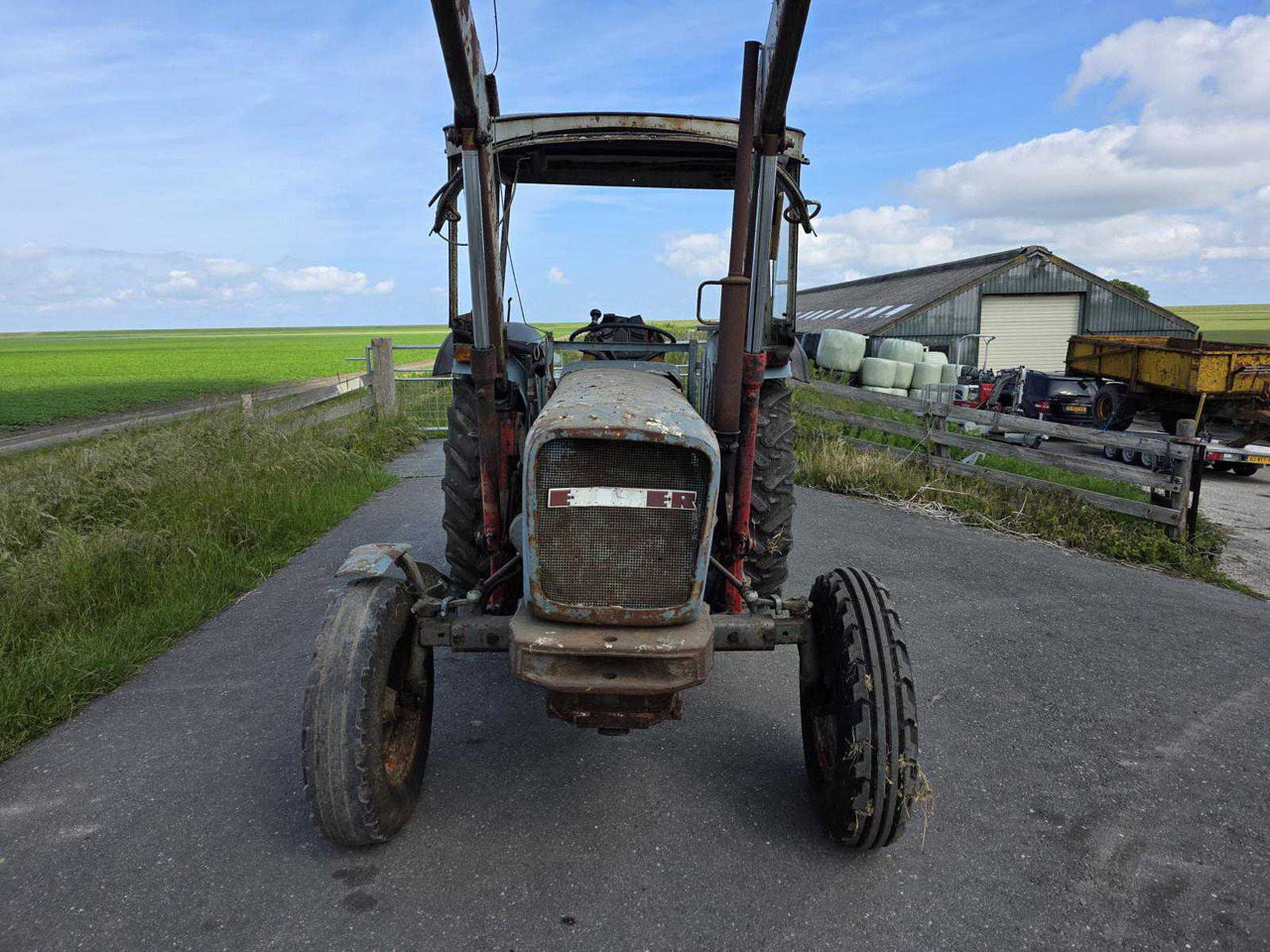 Massey Ferguson Koningstiger 74 - Traktor: obrázek 2 Massey Ferguson Koningstiger 74 - Traktor: obrázek 2