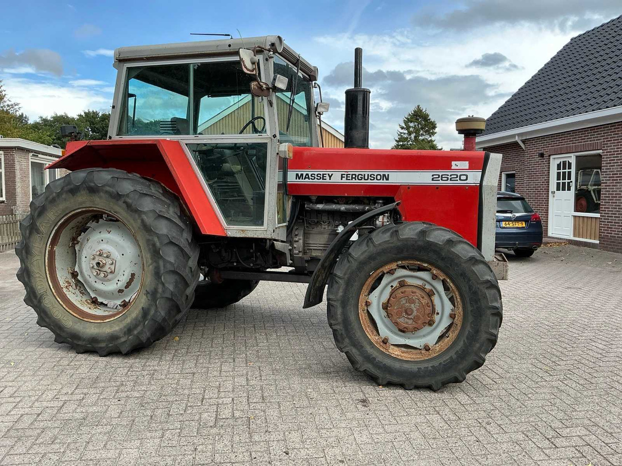 Massey ferguson 2620 - Traktor: obrázek 5 Massey ferguson 2620 - Traktor: obrázek 5