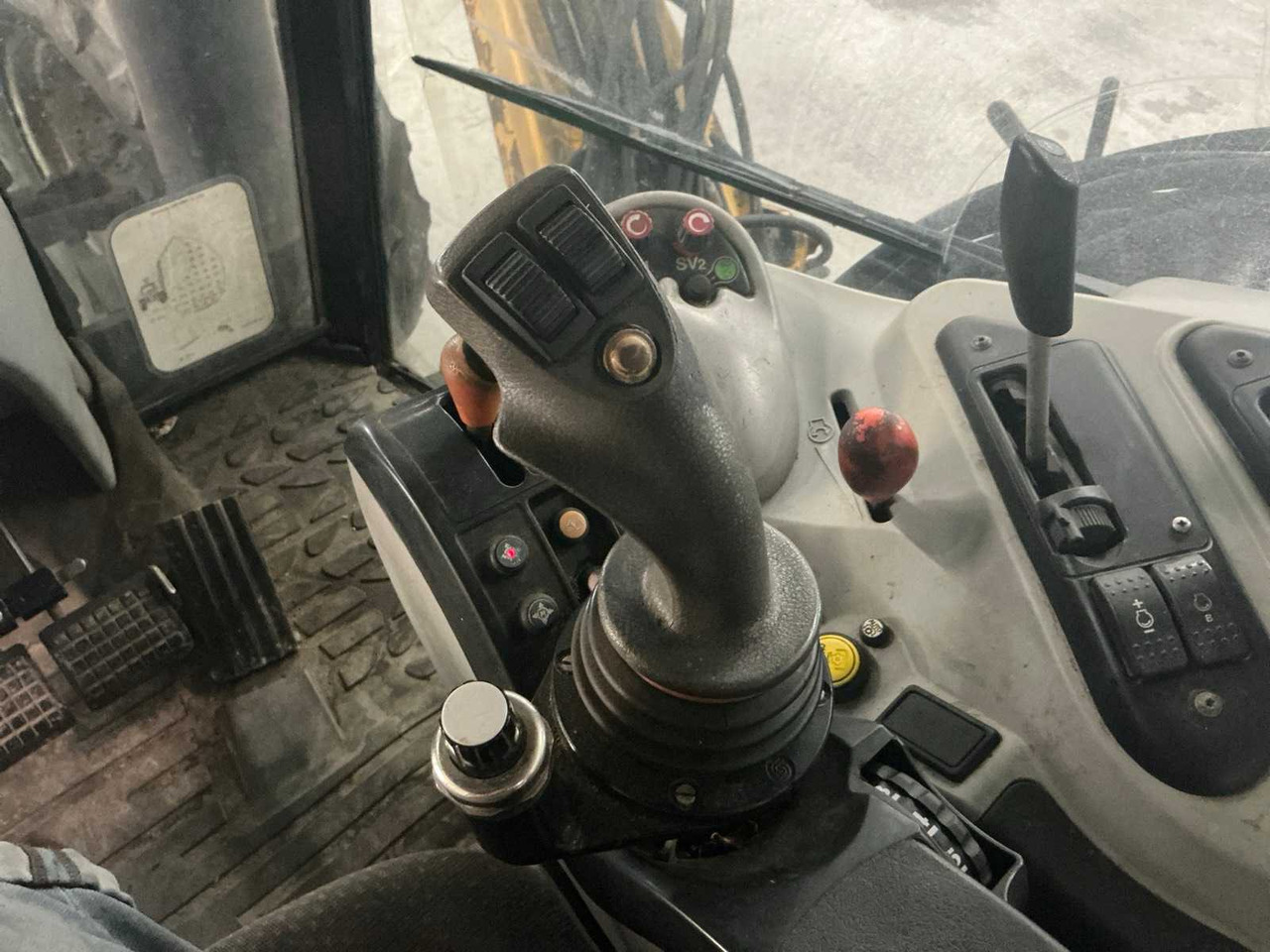 Traktor Massey ferguson 7475 Dyna-VT: obrázek 30