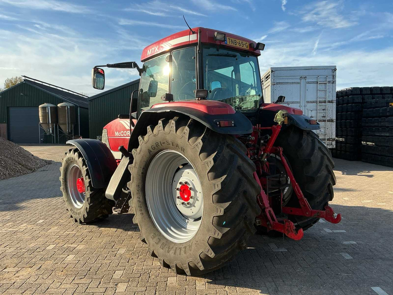 McCormick MTX 155 - Traktor: obrázek 3 McCormick MTX 155 - Traktor: obrázek 3