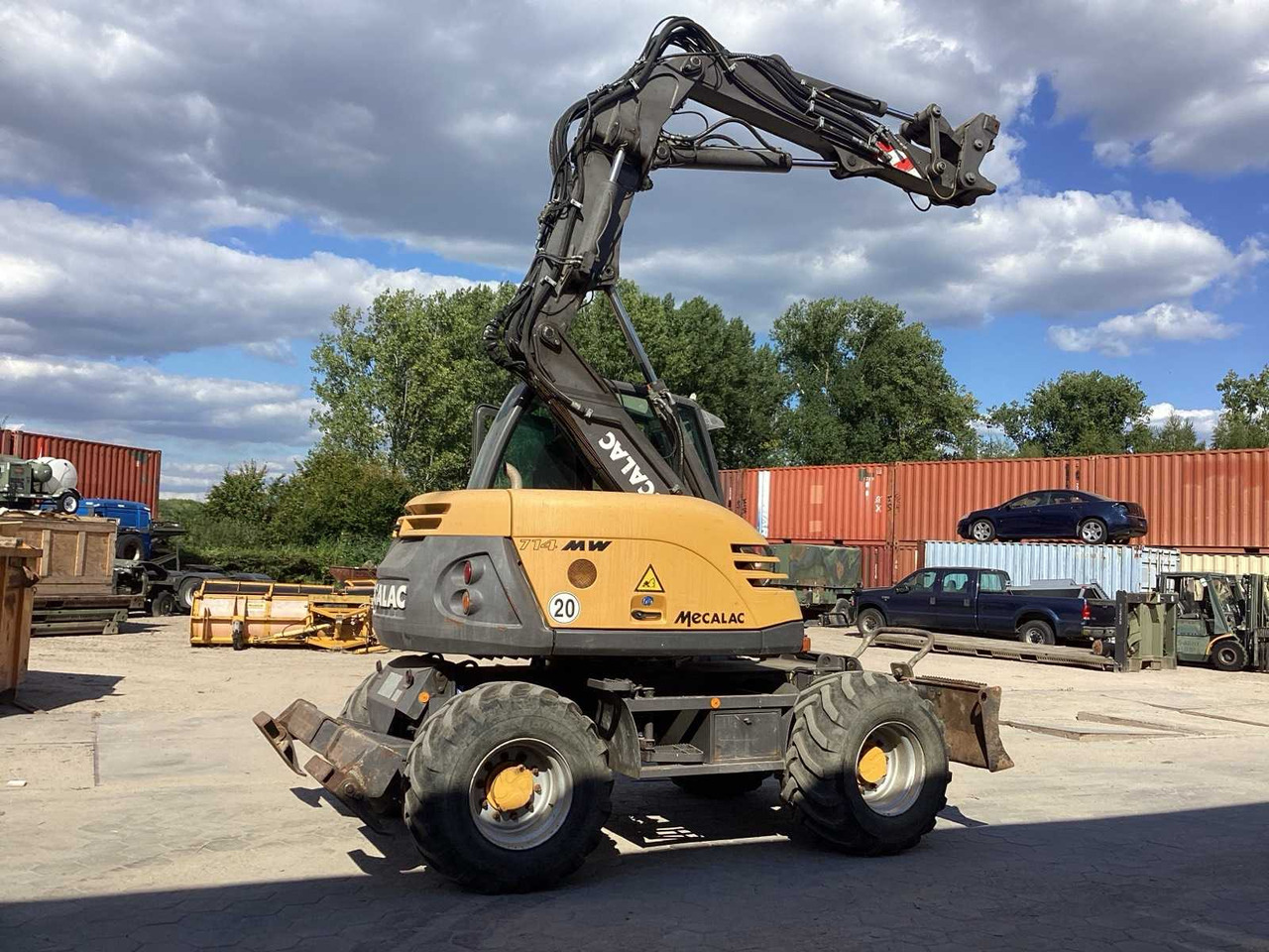 Mecalac 714MW - Autojeřáb: obrázek 5 Mecalac 714MW - Autojeřáb: obrázek 5