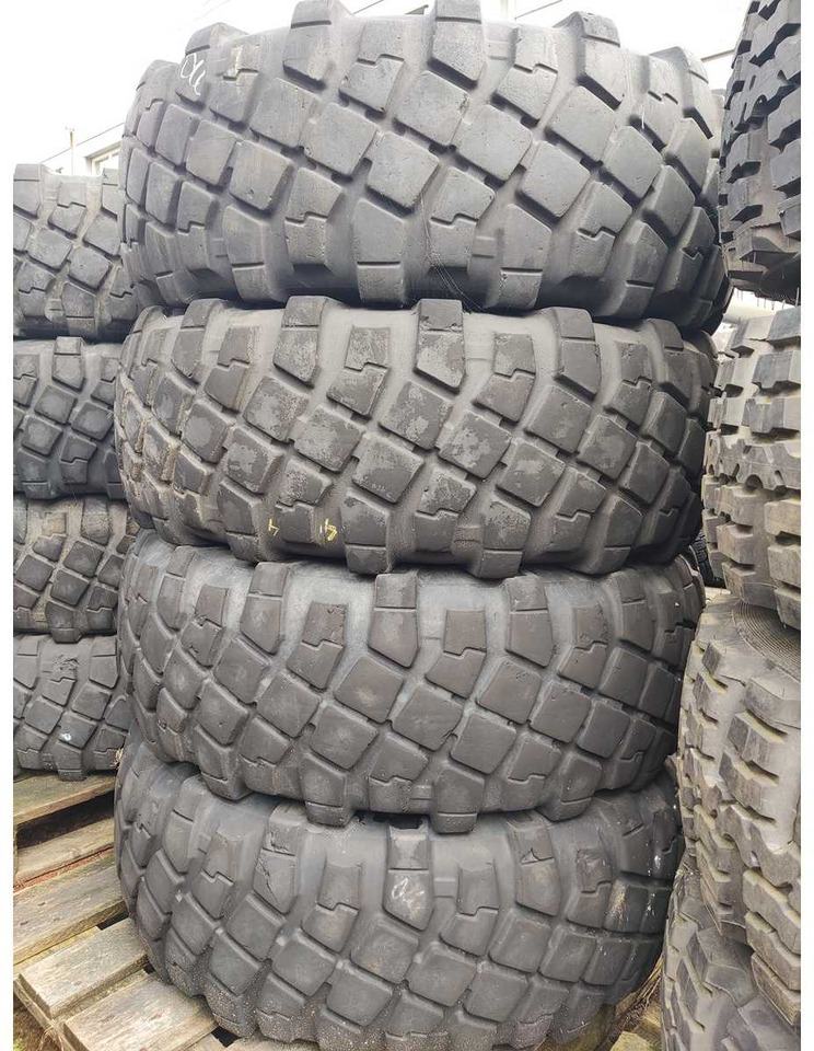 Michelin XML 325/85R16 - Pneumatiky a ráfky pro Traktor: obrázek 2 Michelin XML 325/85R16 - Pneumatiky a ráfky pro Traktor: obrázek 2