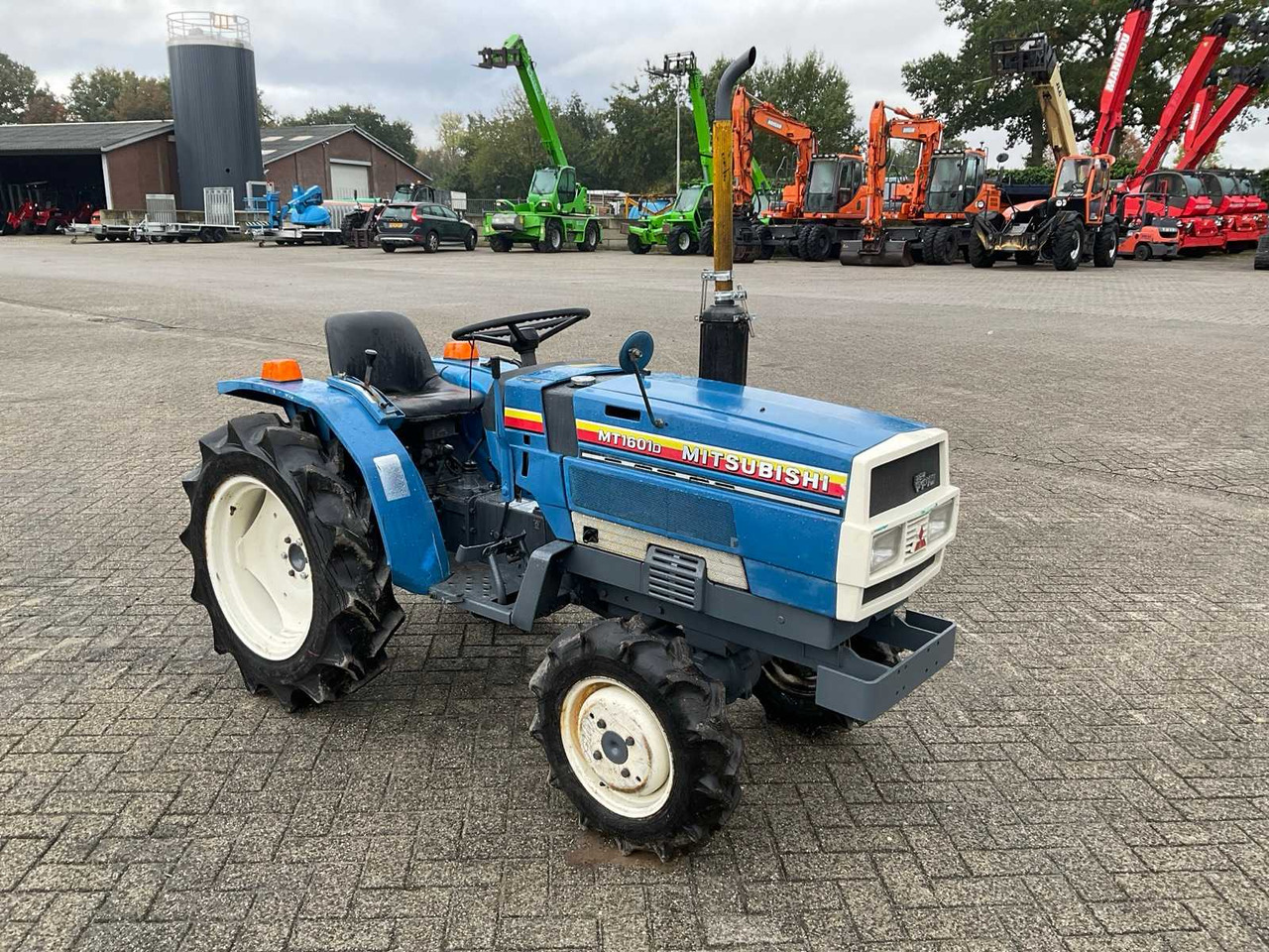 Mitsubishi MT1601D - Malotraktor: obrázek 4 Mitsubishi MT1601D - Malotraktor: obrázek 4