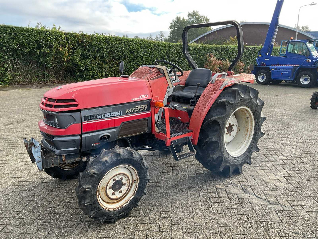 Mitsubishi MT331 - Malotraktor: obrázek 1 Mitsubishi MT331 - Malotraktor: obrázek 1