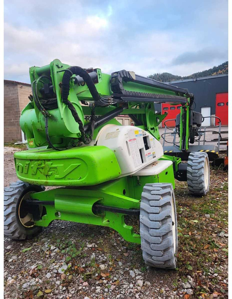 NIFTYLIFT - 2008 - HR21 - AERIAL WORK PLATFORM - Pracovní plošina: obrázek 2 NIFTYLIFT - 2008 - HR21 - AERIAL WORK PLATFORM - Pracovní plošina: obrázek 2