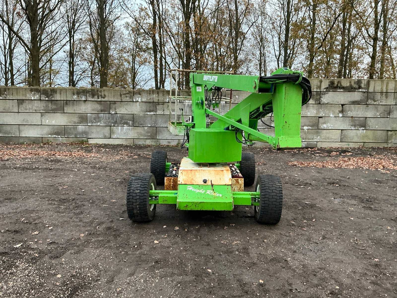 NIFTYLIFT AERIAL PLATFORM DEFECTIVE - Pracovní plošina: obrázek 4 NIFTYLIFT AERIAL PLATFORM DEFECTIVE - Pracovní plošina: obrázek 4