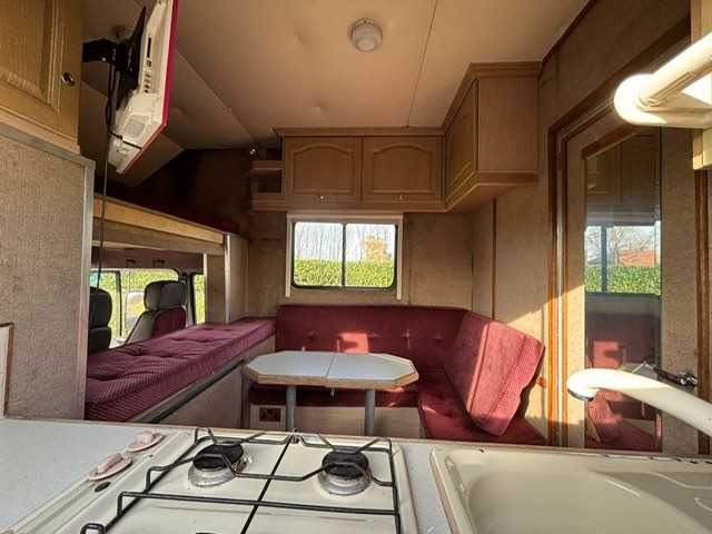 Nákladní auto 1993 VOLVO FL 612 TRUCK HORSE TRAILER: obrázek 20