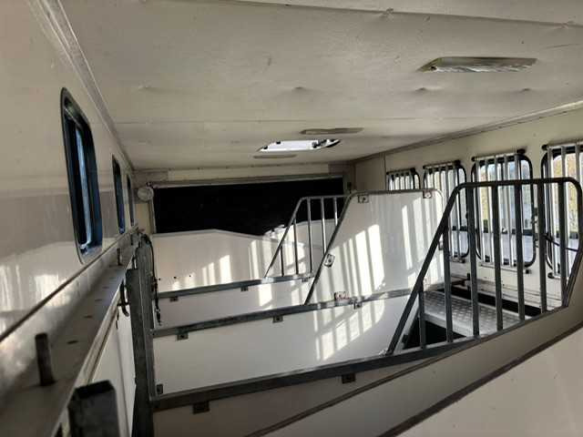 Nákladní auto 1993 VOLVO FL 612 TRUCK HORSE TRAILER: obrázek 13