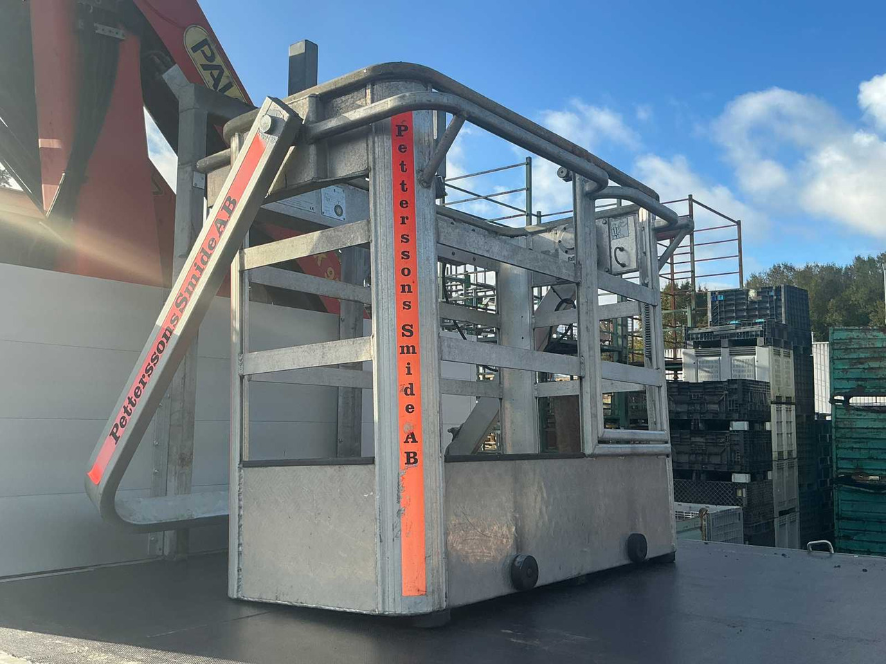 2002 MERCEDES-BENZ UNIMOG U2150L WITH PALFINGER PK 9501 CRANE AND AERIAL PLATFORM - Nákladní auto: obrázek 5 2002 MERCEDES-BENZ UNIMOG U2150L WITH PALFINGER PK 9501 CRANE AND AERIAL PLATFORM - Nákladní auto: obrázek 5