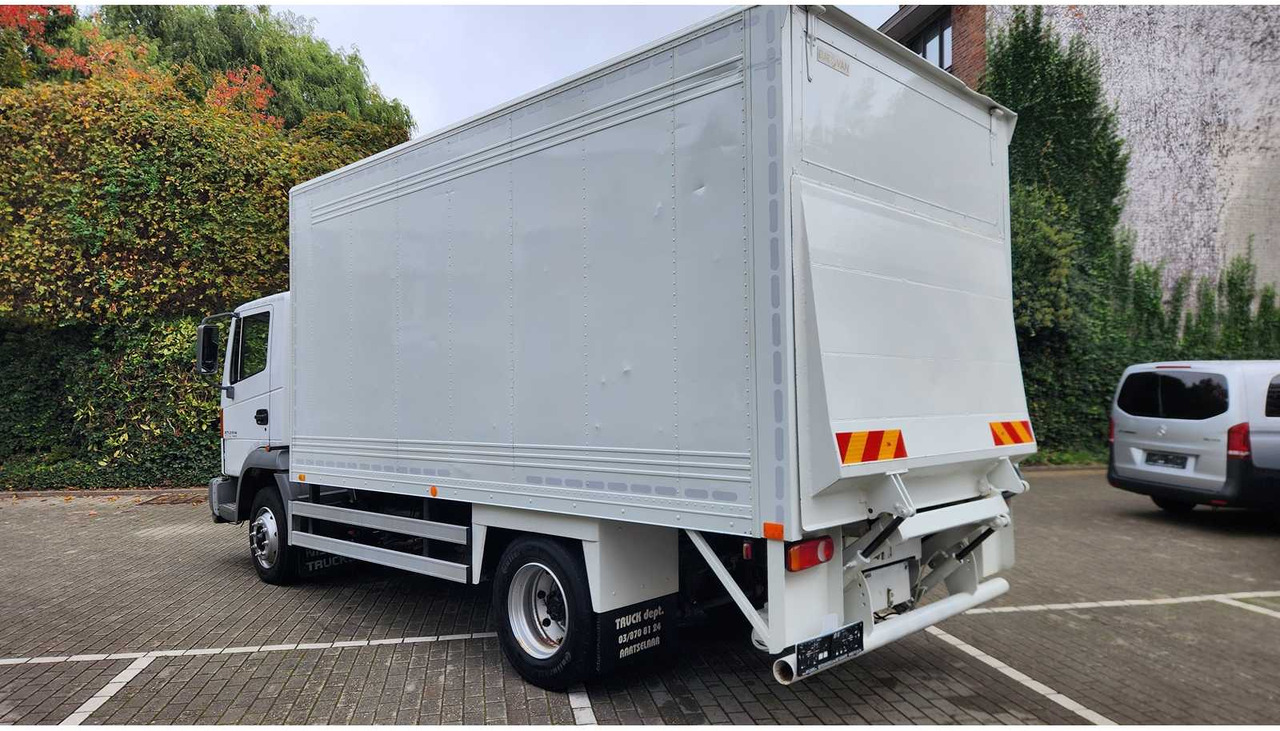 2002 NISSAN ATLEON - Nákladní auto: obrázek 4 2002 NISSAN ATLEON - Nákladní auto: obrázek 4